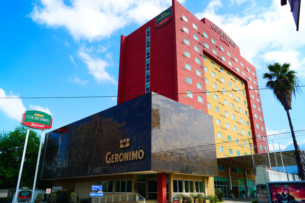 מלון Courtyard Monterrey San Jeronimo מראה חיצוני תמונה